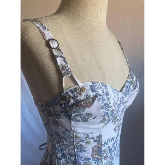 Guess Dresses & Skirts - Guess Floral Denim Corset Dress Womens Size 1 White Lace Up Bodycon Mini